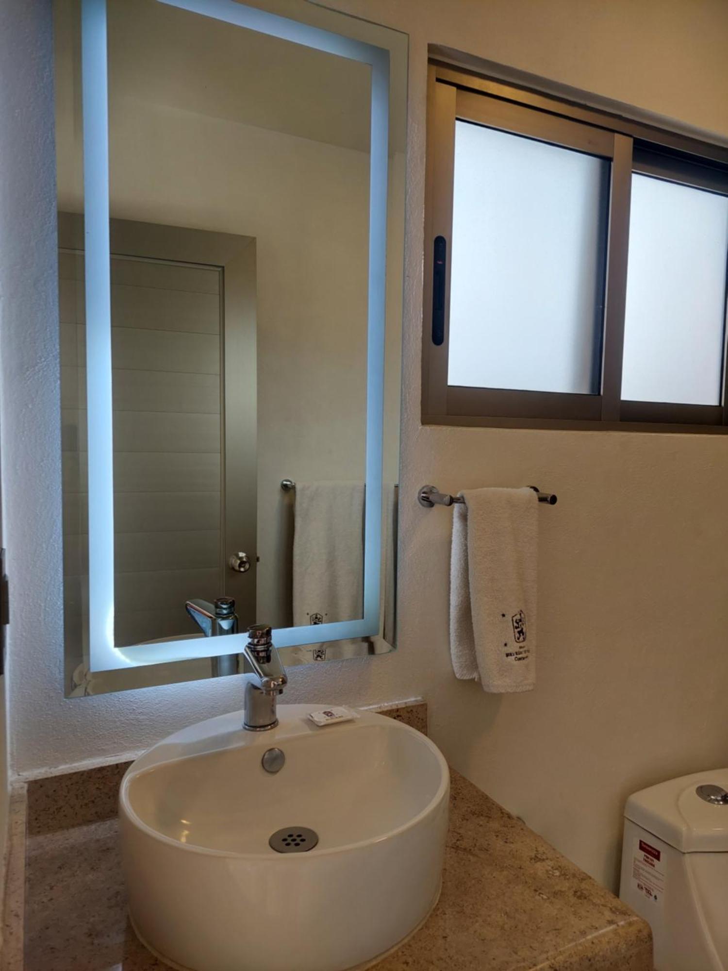 Hotel Parador Del Rey Temixco Eksteriør billede